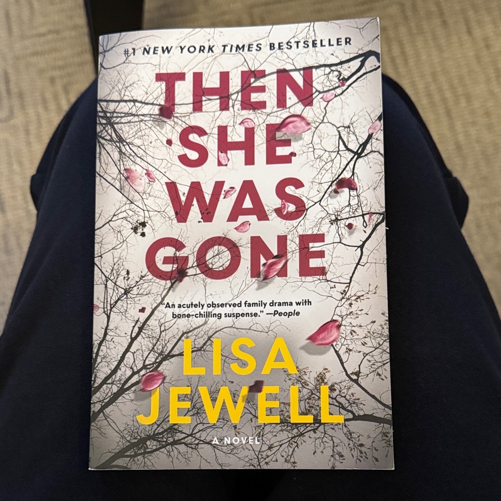 Then She Was Gone by Lisa Jewell Paperback